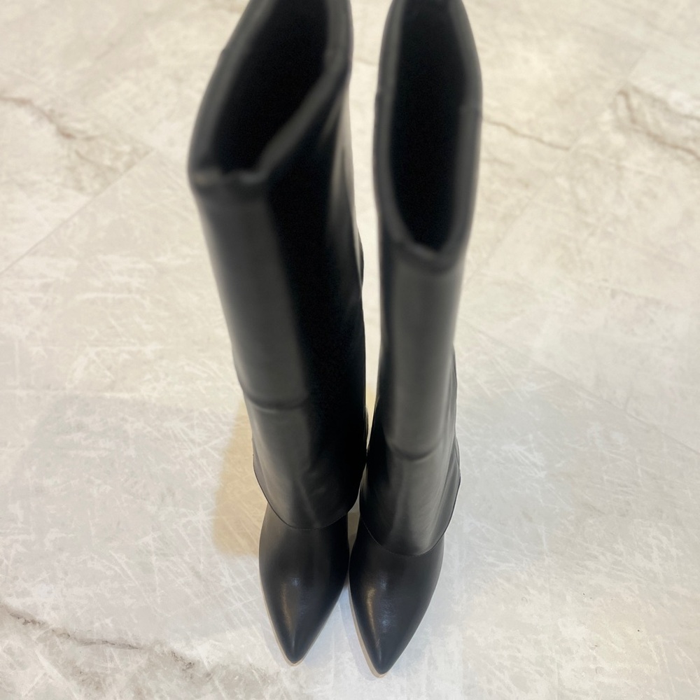 Elegant Black Women's Boots